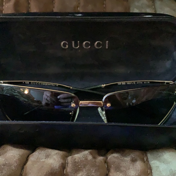 Authentic Gucci sunglasses - Picture 6 of 6